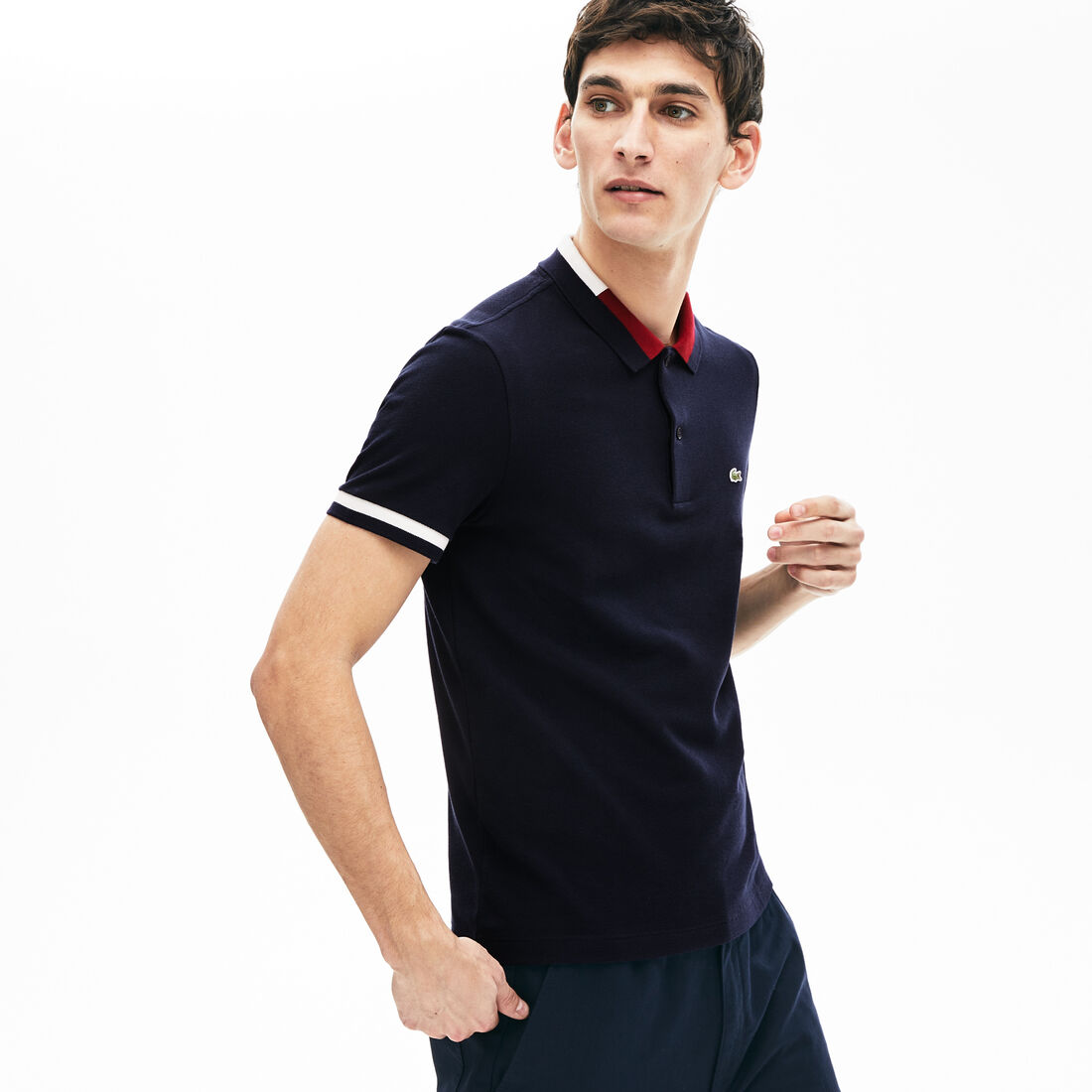 قميص بولو قطني بألوان متباينة من Lacoste للرجال