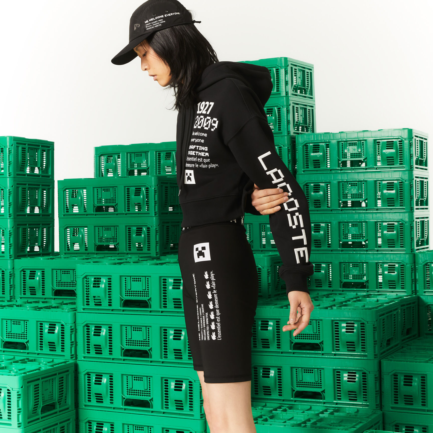 هودي صوف بقصة فضفاضة للنساء مجموعة Lacoste L!VE × Minecraft هودي صوف بقصة فضفاضة للنساء مجموعة Lacoste L!VE × Minecraft