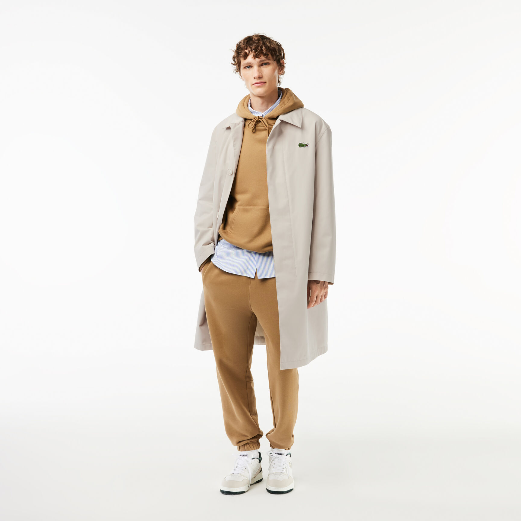 جاكيت تفتا مقاوم للماء بسحاب وتفاصيل بلون مغاير جاكيت تفتا مقاوم للماء بسحاب وتفاصيل بلون مغاير