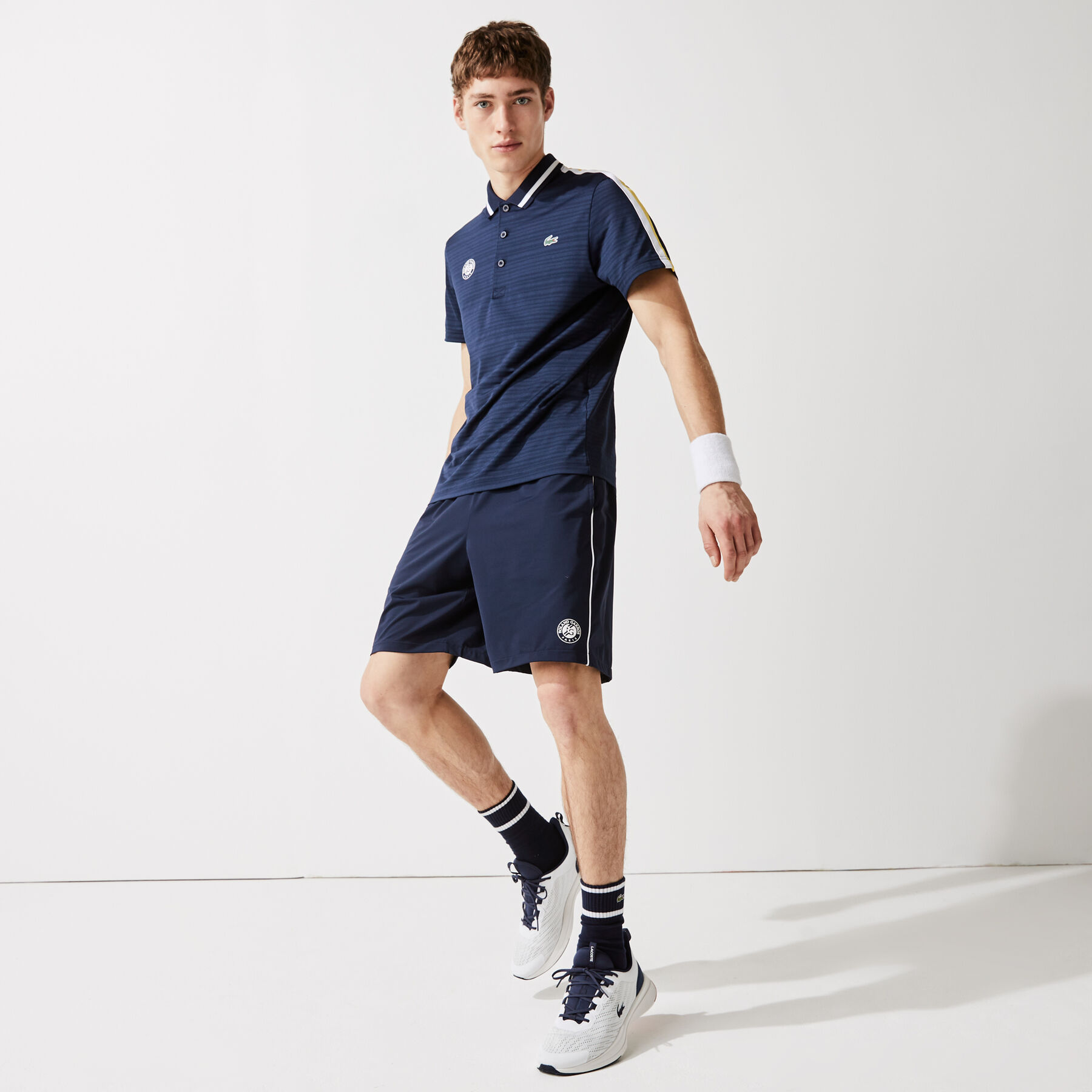 لاكوست شورت مرن خفيف للرجال مجموعة lacoste sport french open