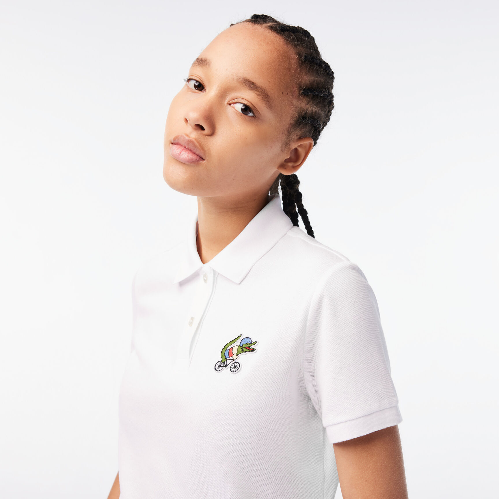 تيشيرت بولو بطبعة تمساح للنساء مجموعة Lacoste x Netflix