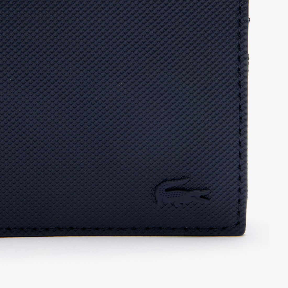 محفظة بيكيه الكلاسيكية الصغيرة للرجال محفظة بيكيه الكلاسيكية الصغيرة للرجال