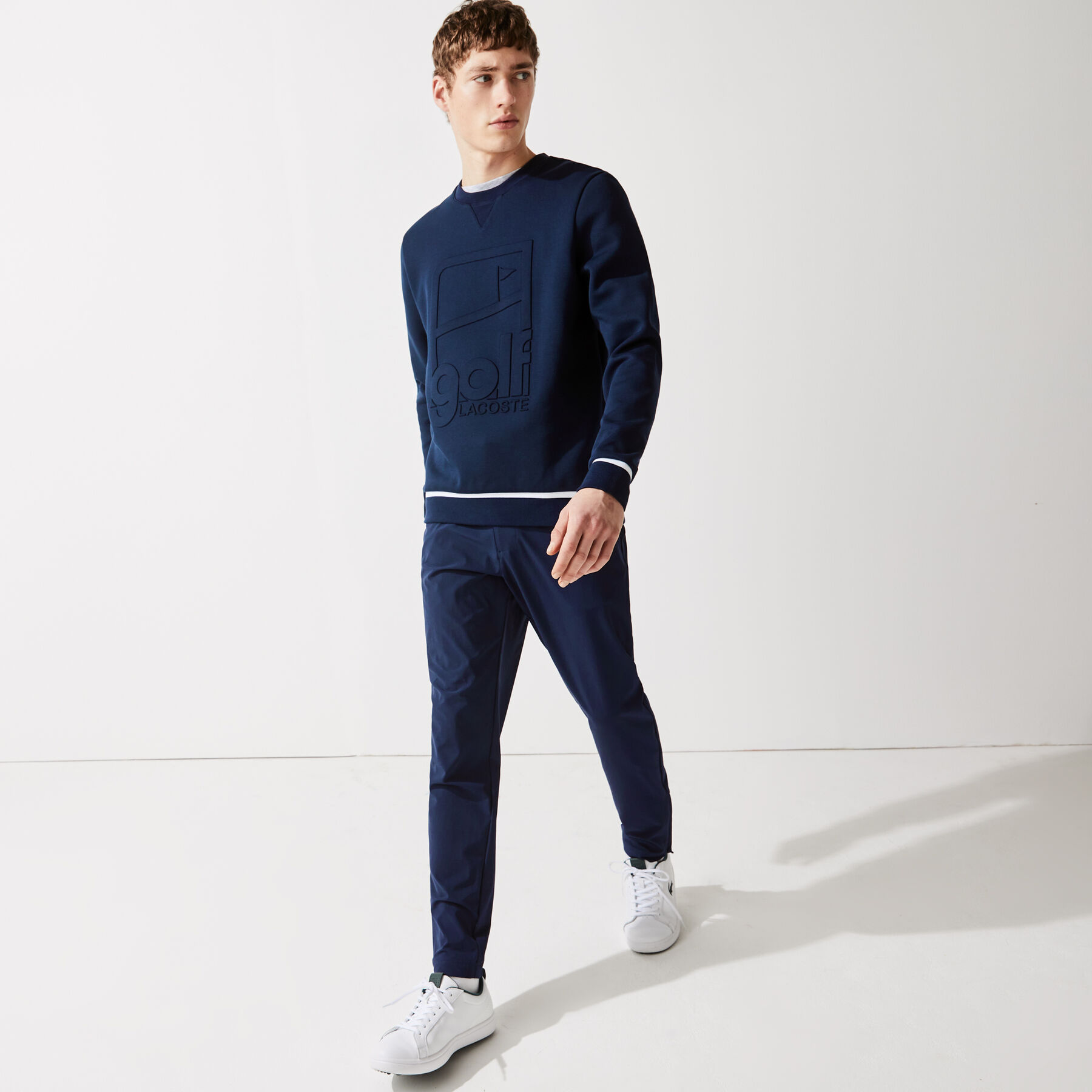 سويت شيرت للجولف مع طباعة رسومية وفتحة رقبة مستديرة مجموعة Lacoste SPORT للرجال لاكوست سويت شيرت للجولف مع طباعة رسومية وفتحة رقبة مستديرة مجموعة lacoste sport للرجال