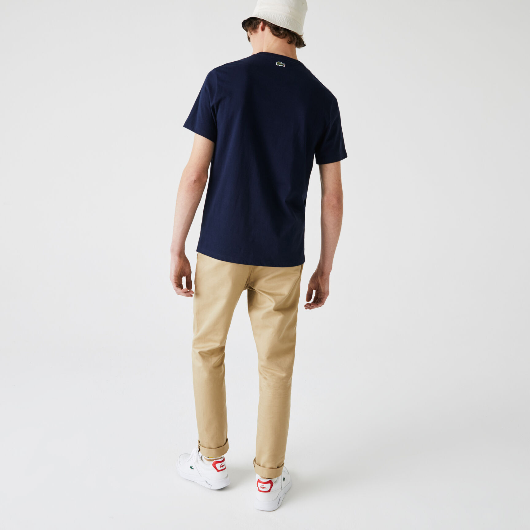 تي شيرت قطني للرجال بفتحة رقبة مستديرة وطباعة منظر طبيعي