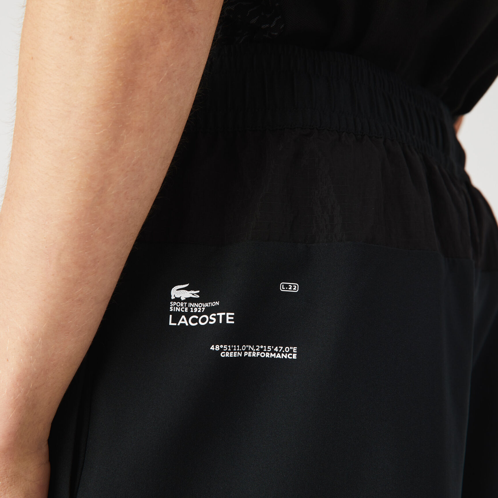 شورت بطبقتين للرجال مجموعة Lacoste SPORT