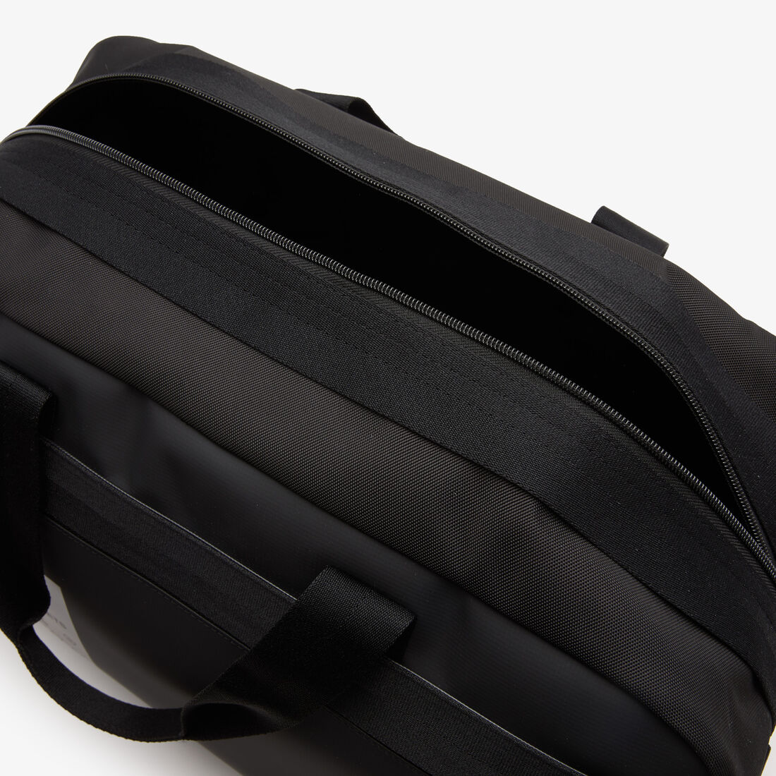 حقيبة دفل لاكوست ويك اند بتصميم مقاوم للماء بطبعة شعار الماركة للجنسين حقيبة دفل لاكوست ويك اند بتصميم مقاوم للماء بطبعة شعار الماركة للجنسين