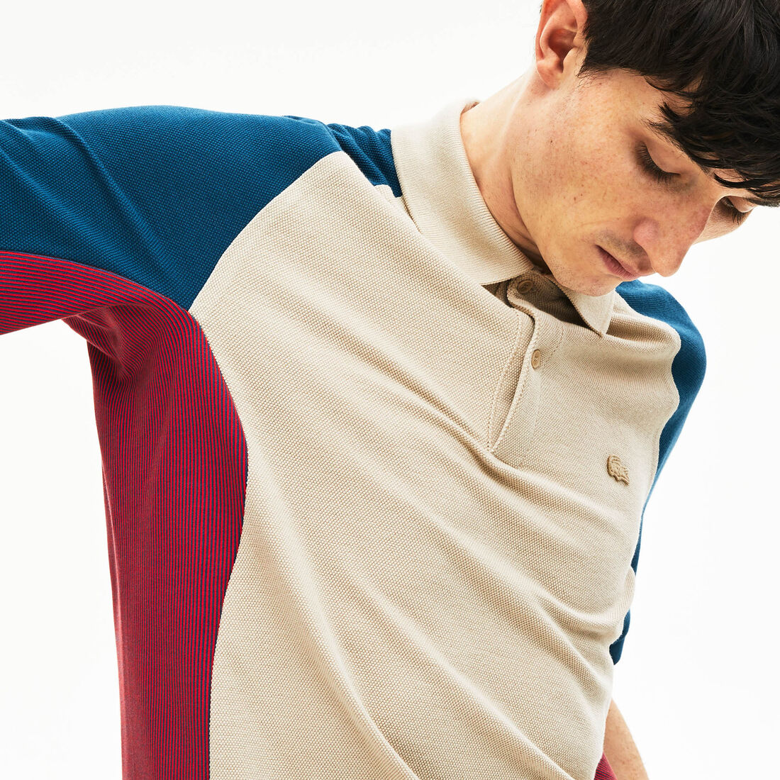 قميص بولو من البيكيه بألوان متعددة من مجموعة Lacoste Colourblock للرجال قميص بولو من البيكيه بألوان متعددة من مجموعة Lacoste Colourblock للرجال