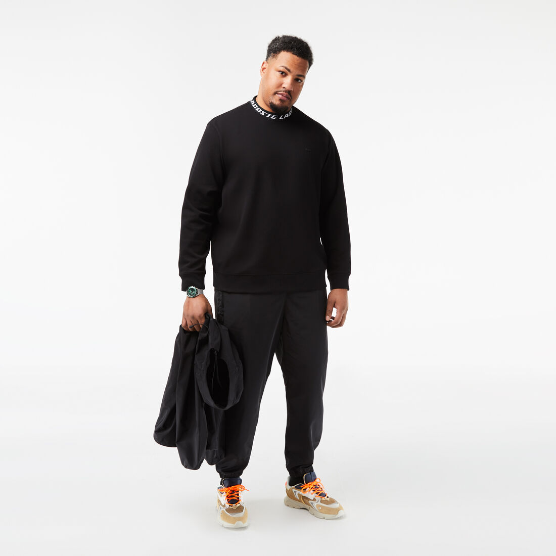 سويت شيرت للجولف من قماش معاد تدويره وبقصّة مريحة للارتداء سويت شيرت للجولف من قماش معاد تدويره وبقصّة مريحة للارتداء