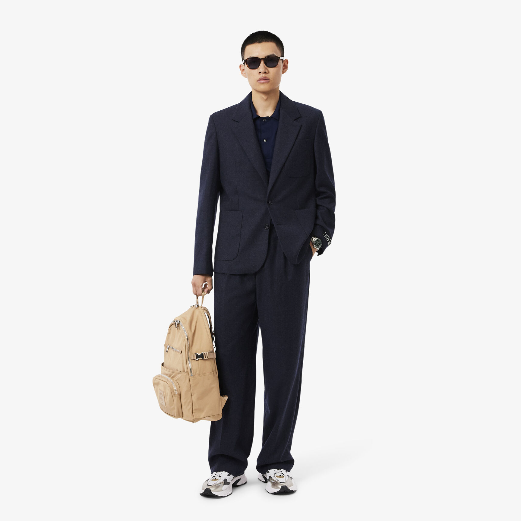 حقيبة ظهر لاكوست الكلاسيكية حقيبة ظهر لاكوست الكلاسيكية