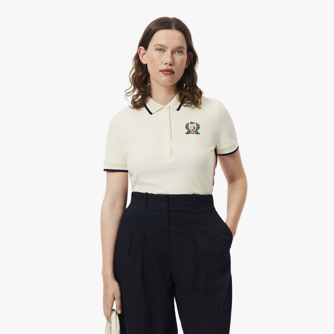 قميص بولو بقصة ضيقة صناعة فرنسية قميص بولو بقصة ضيقة صناعة فرنسية