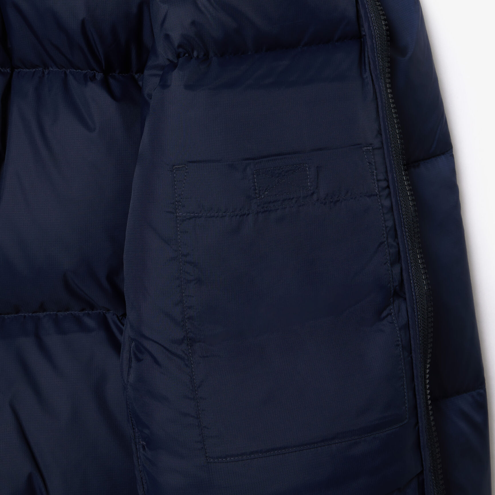 Short Water-Repellent Hooded Puffed Jacket Short Water-Repellent Hooded Puffed Jacket