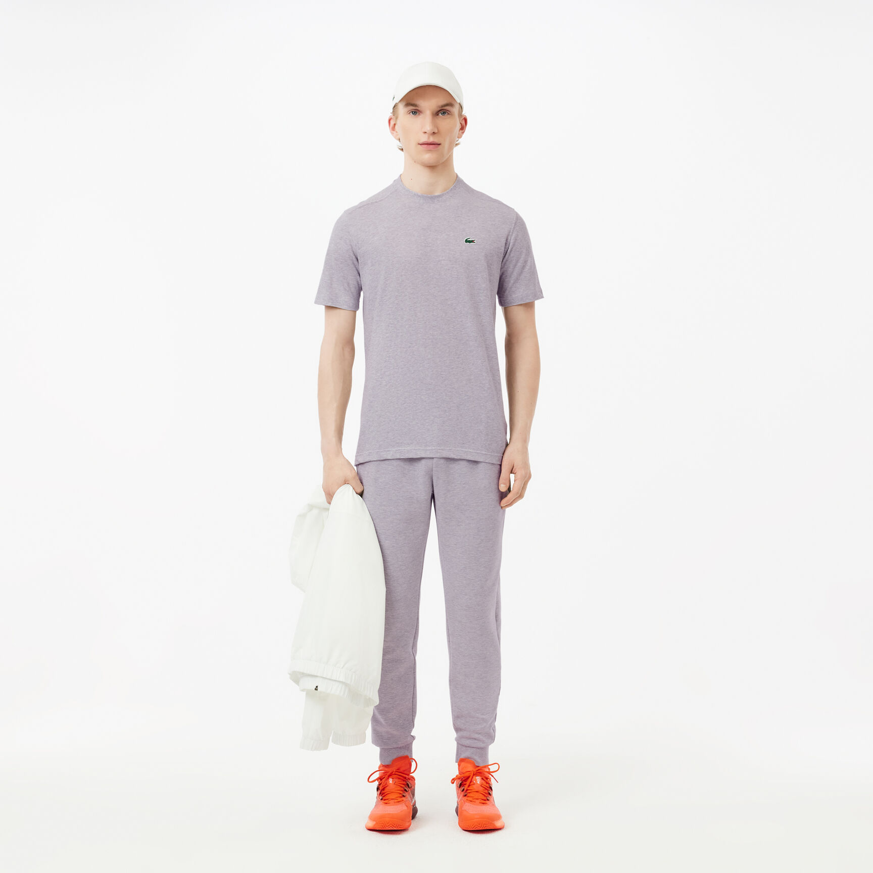 تي شيرت رياضي من القطن فائق الجفاف تي شيرت رياضي من القطن فائق الجفاف