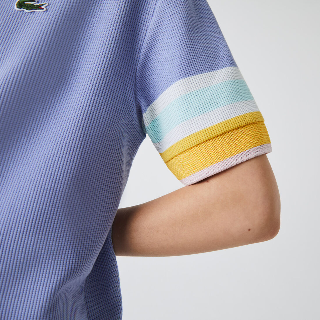 قميص بولو قطني متعرج الملمس للنساء كم مخطط قميص بولو قطني متعرج الملمس للنساء كم مخطط