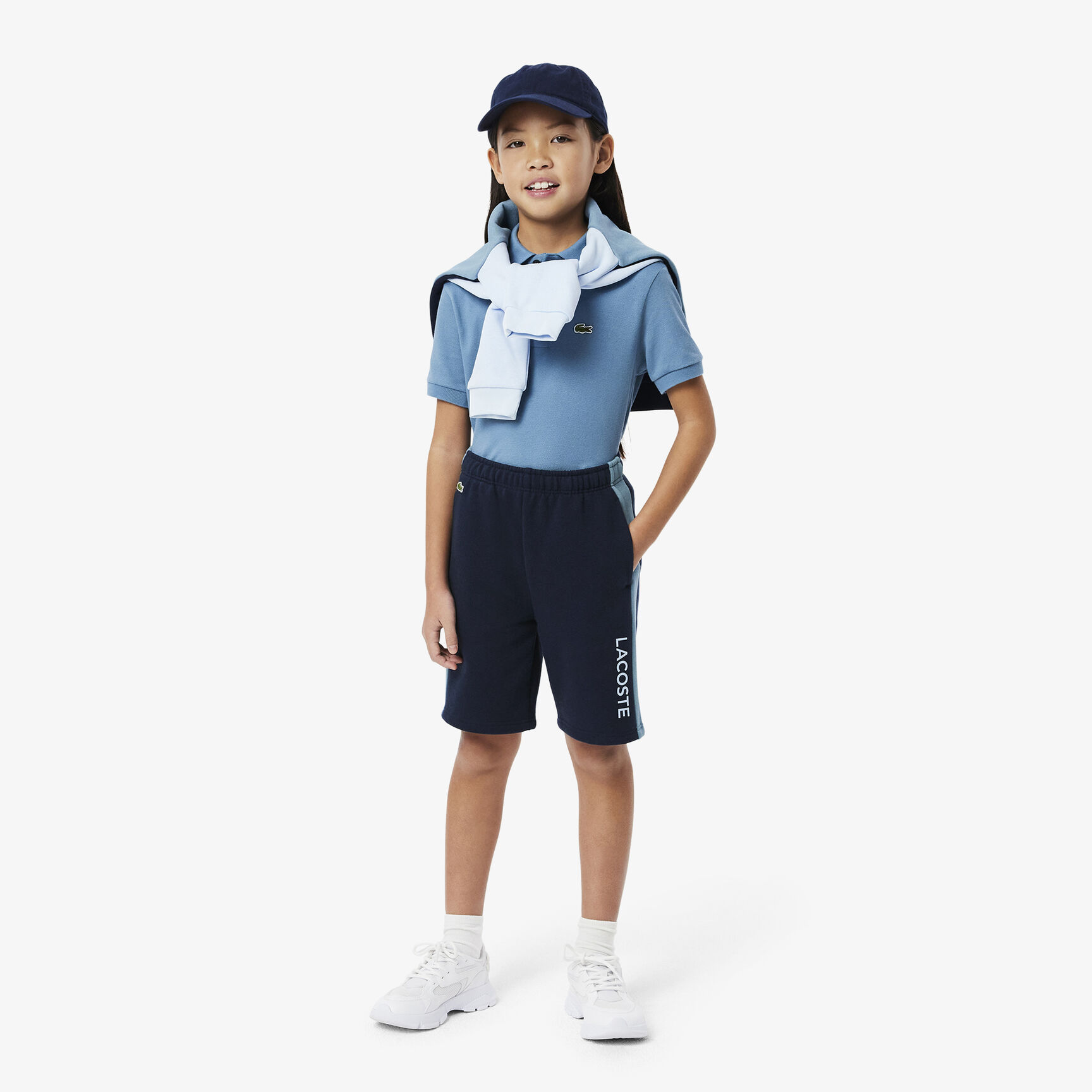 شورت من الصوف متعدد الألوان شورت من الصوف متعدد الألوان