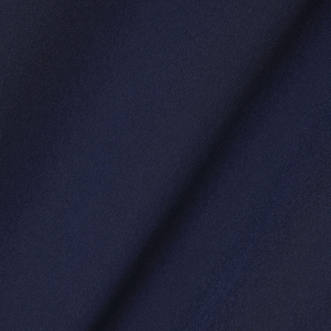 شورت تنس بقصّة عادية وجفاف فائق شورت تنس بقصّة عادية وجفاف فائق