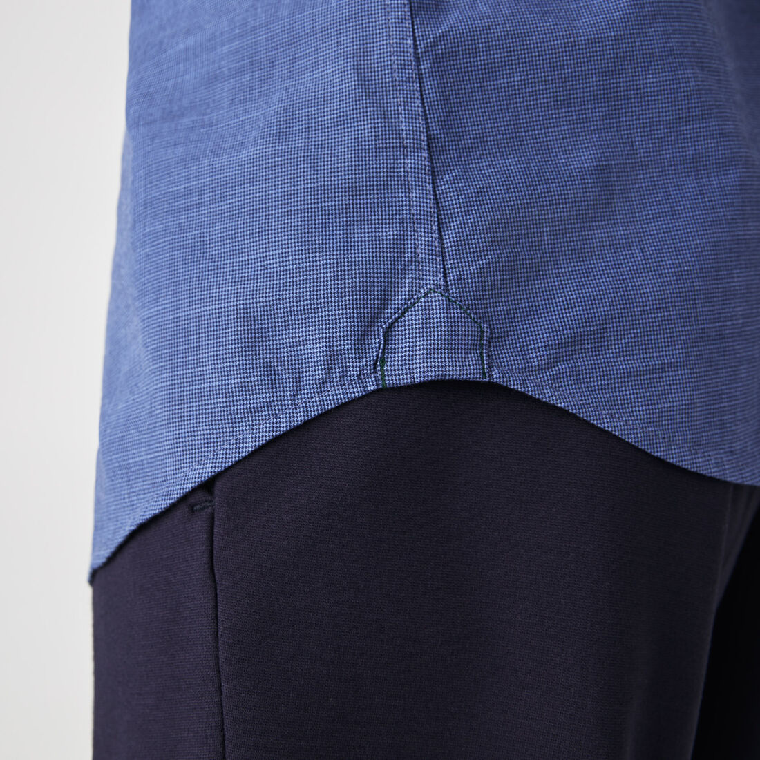 قميص قطن مع نقشة هاوندستوث صغيرة بقصة ضيقة للرجال قميص قطن مع نقشة هاوندستوث صغيرة بقصة ضيقة للرجال