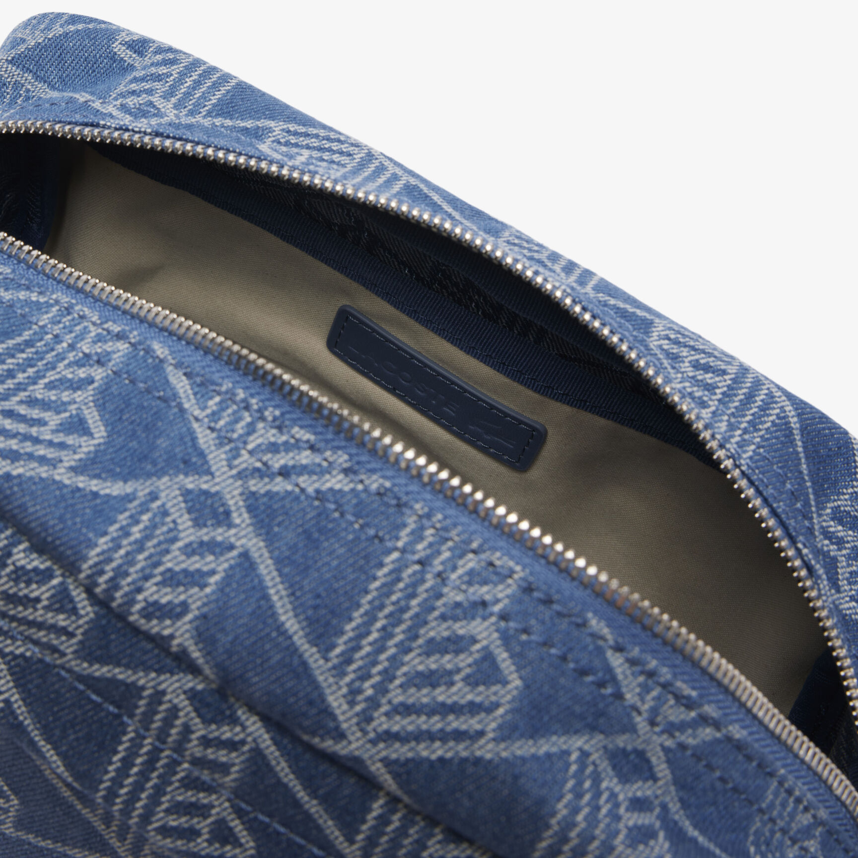 حقيبة مستحضرات التجميل نيوكروك من قماش الجاكار حقيبة مستحضرات التجميل نيوكروك من قماش الجاكار