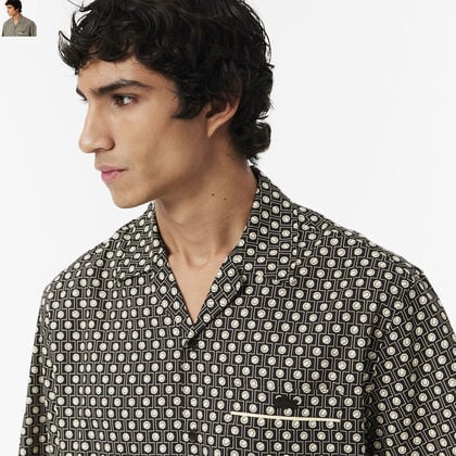 قميص قصير الأكمام بقصة مريحة