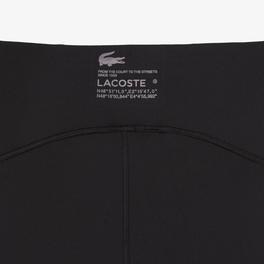 لغينغز مخطط بشعار الماركة للنساء مجموعة Lacoste Sport لغينغز مخطط بشعار الماركة للنساء مجموعة Lacoste Sport