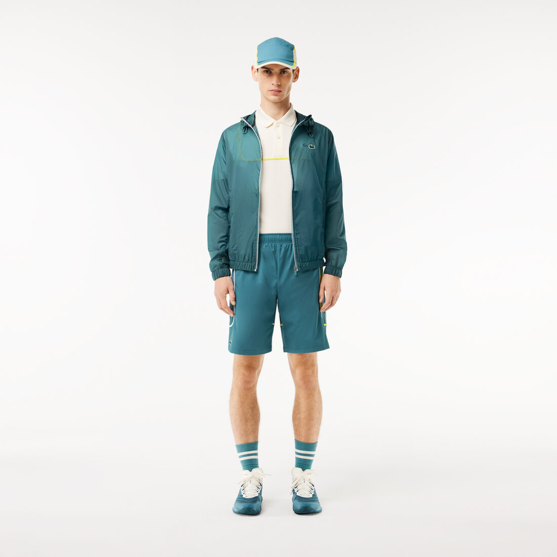 شورت تنس خفيف الوزن غير مُبطن شورت تنس خفيف الوزن غير مُبطن