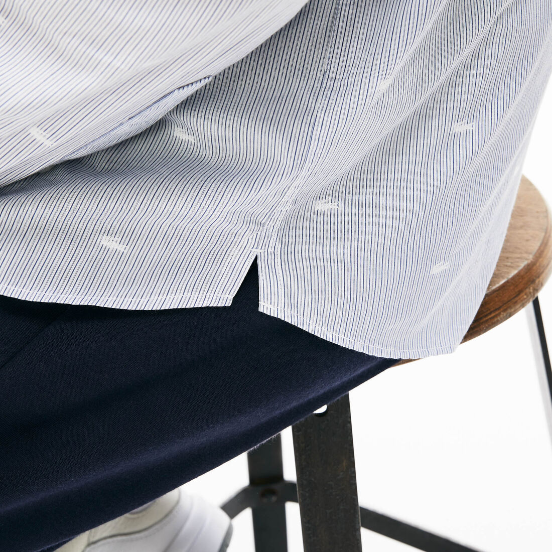 قميص بوبلين بطبعة التمساح للرجال قميص بوبلين بطبعة التمساح للرجال