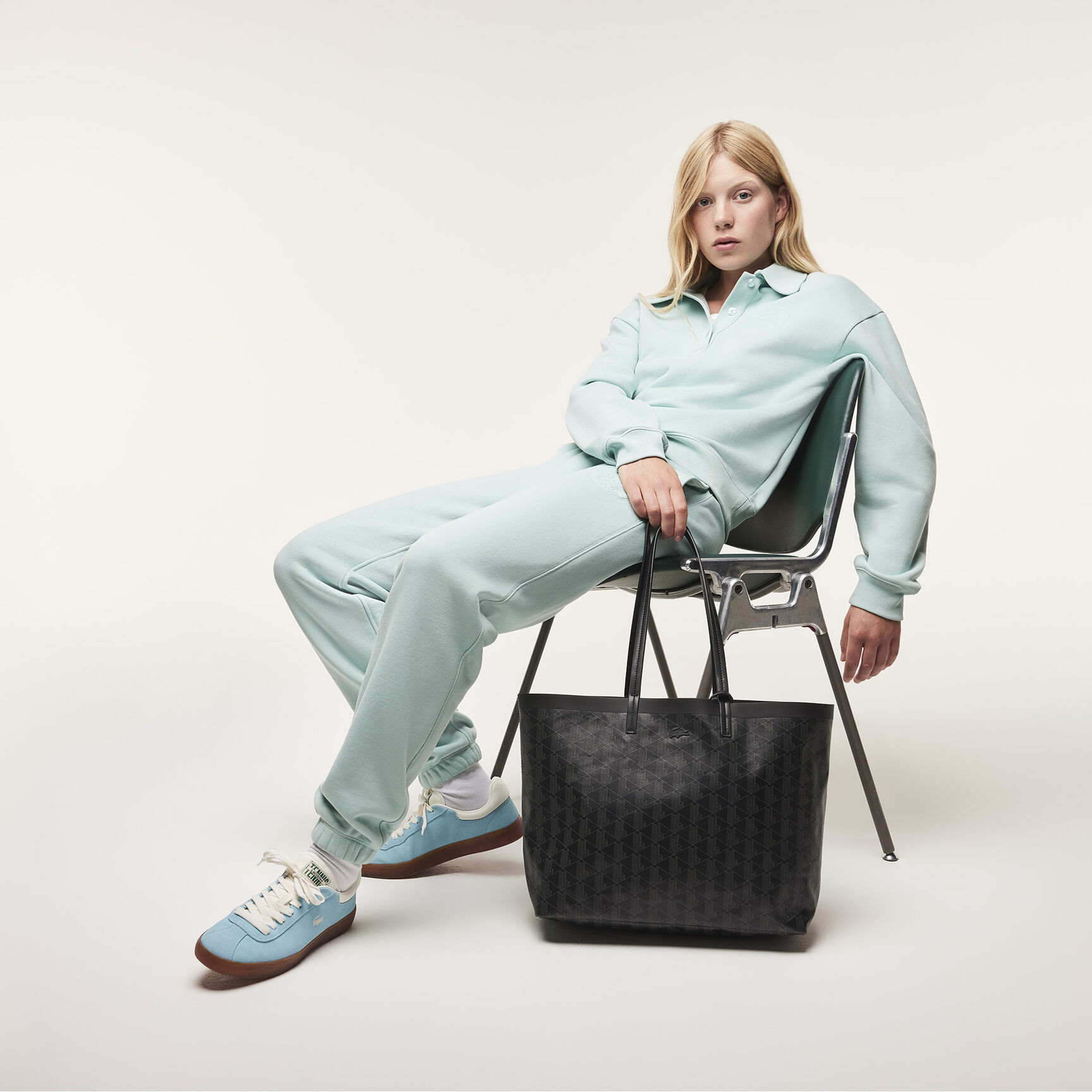 Zely Tote with Removable Pouch