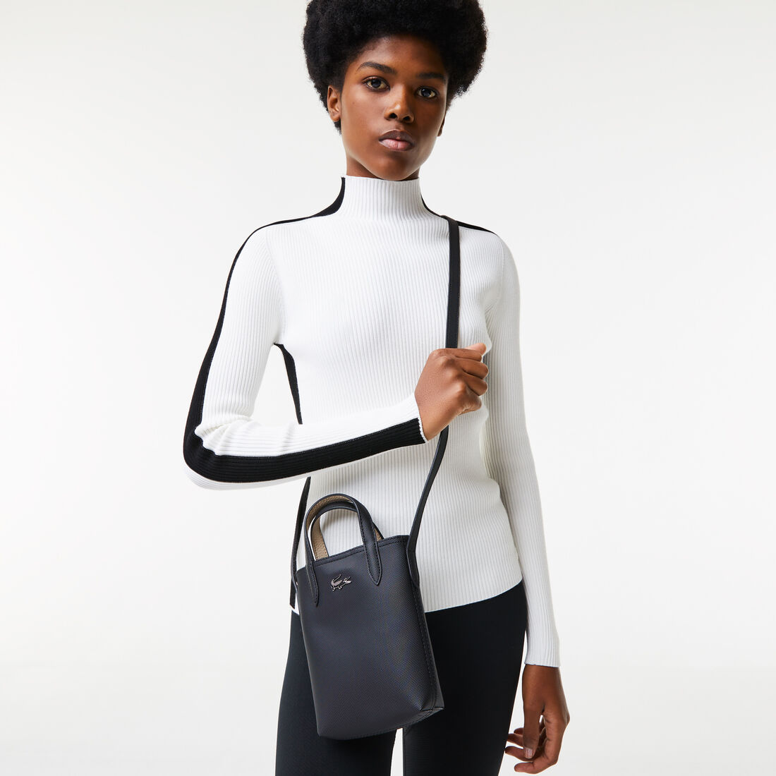Women's Anna Signature Petit Piqué Reversible Shoulder Bag