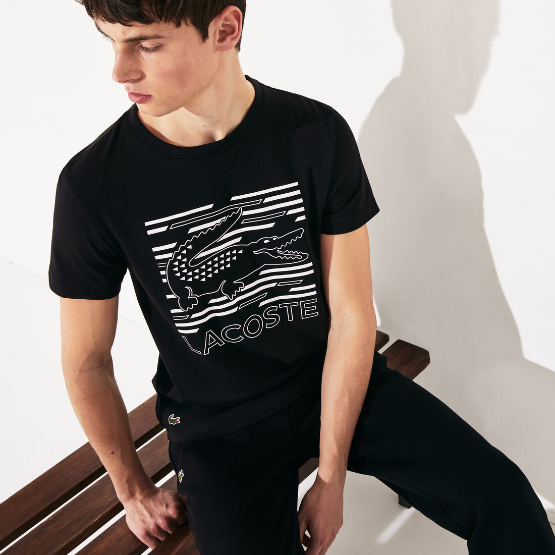 Men's Lacoste SPORT Crocodile Printed Breathable T-shirt Men's Lacoste SPORT Crocodile Printed Breathable T-shirt