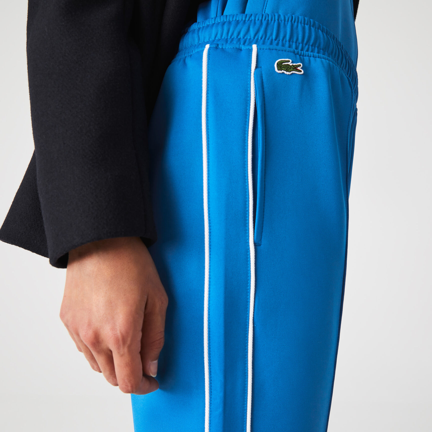 Women's Contrast Piped Pleated Jogging Pants Women's Contrast Piped Pleated Jogging Pants