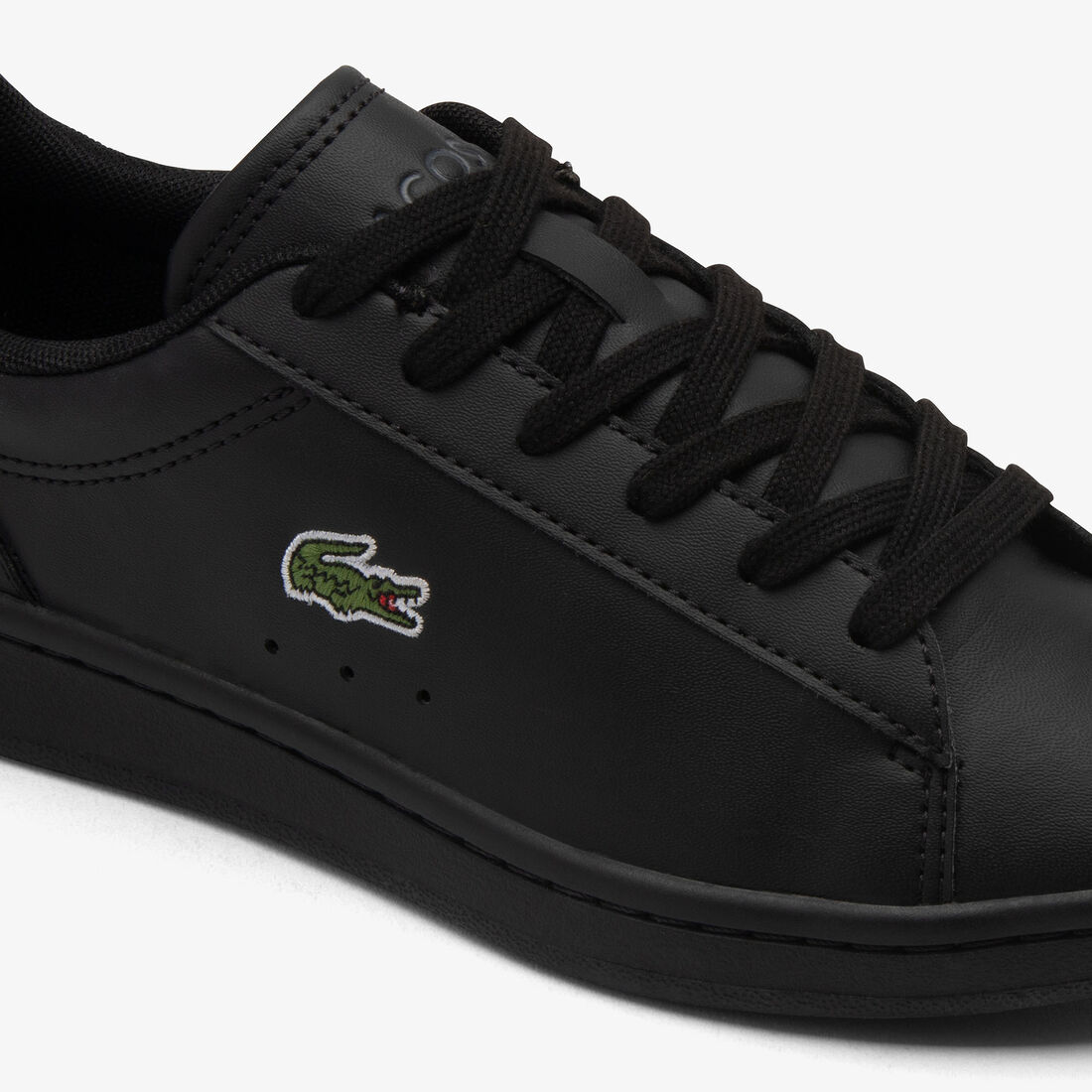 مجموعة أحذية كارنابي الصغار مجموعة أحذية كارنابي الصغار