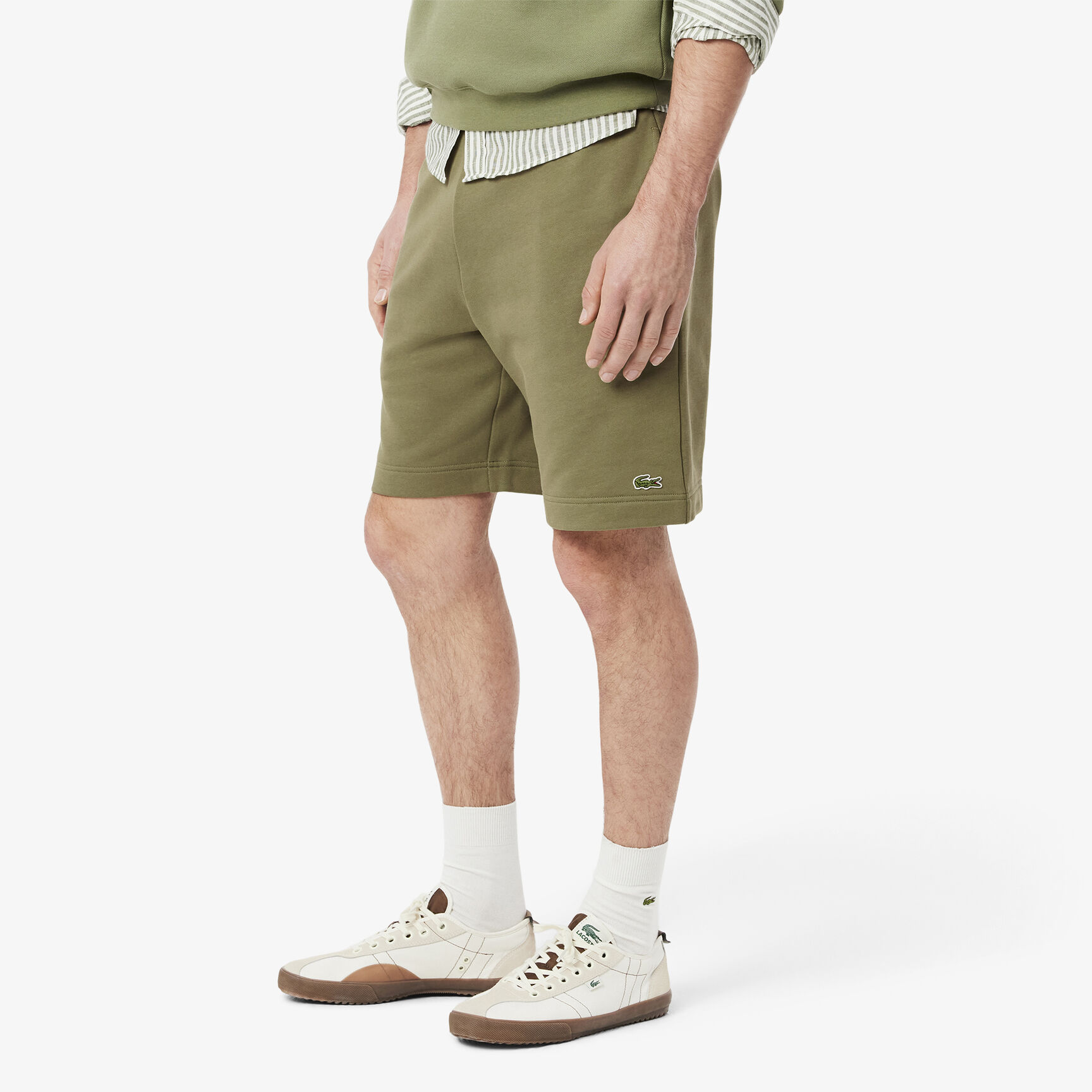 شورت صوف بقصّة عادية شورت صوف بقصّة عادية