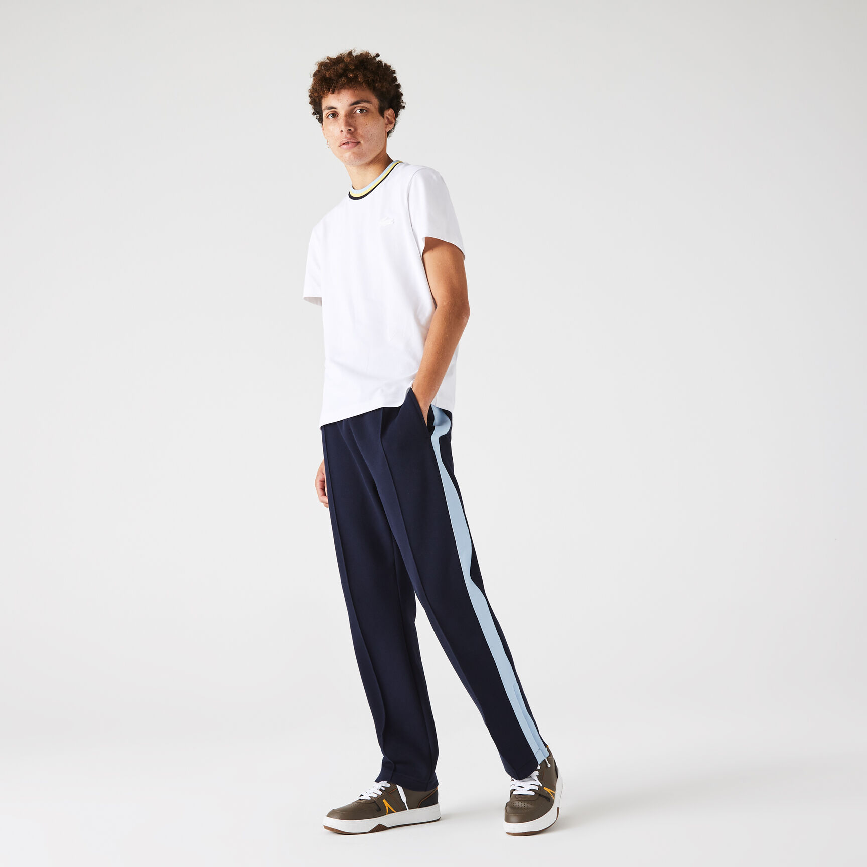 تيشيرت رجالي من قطن بيكيه خفيف للغاية