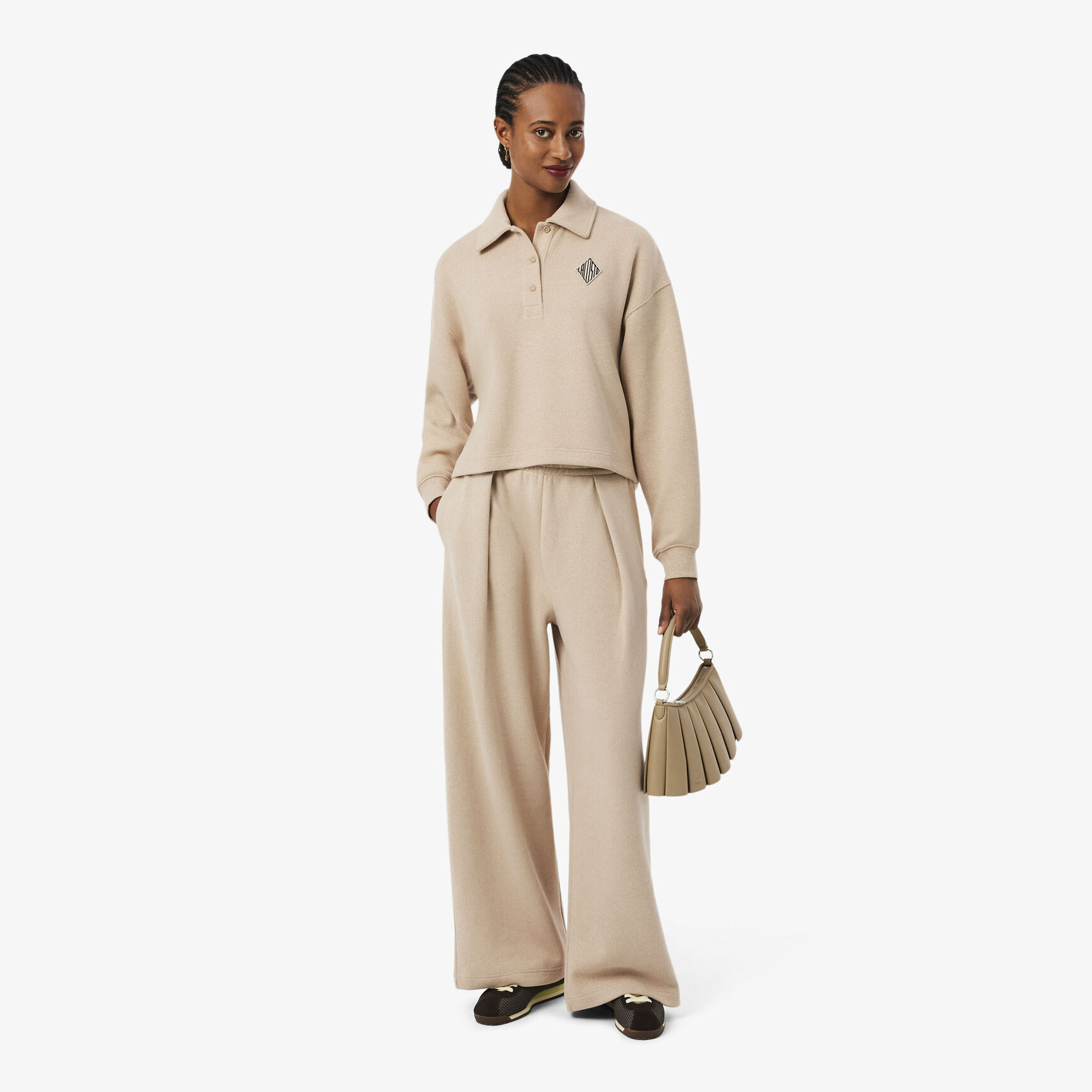 كنزة بولو مضلعة كبيرة الحجم