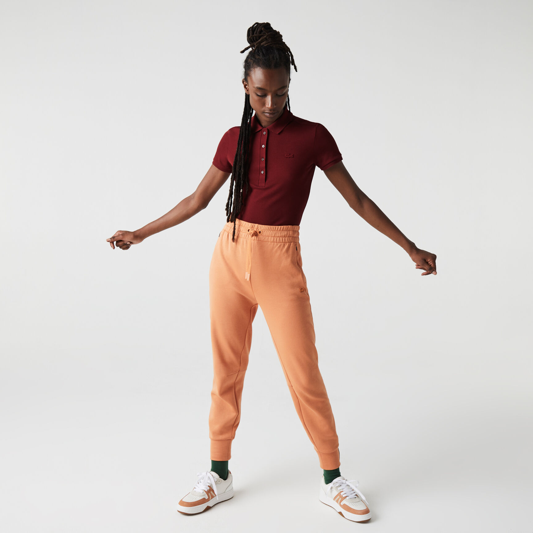 تيشيرت بولو L.12.D بقصة ضيقة من قماش بيتي بيكيه المطاطي تيشيرت بولو L.12.D بقصة ضيقة من قماش بيتي بيكيه المطاطي