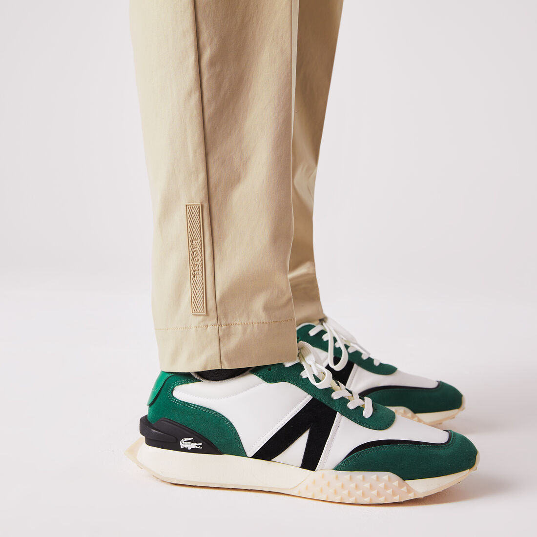 بنطال رياضي مقاوم للماء للرجال بنطال رياضي مقاوم للماء للرجال