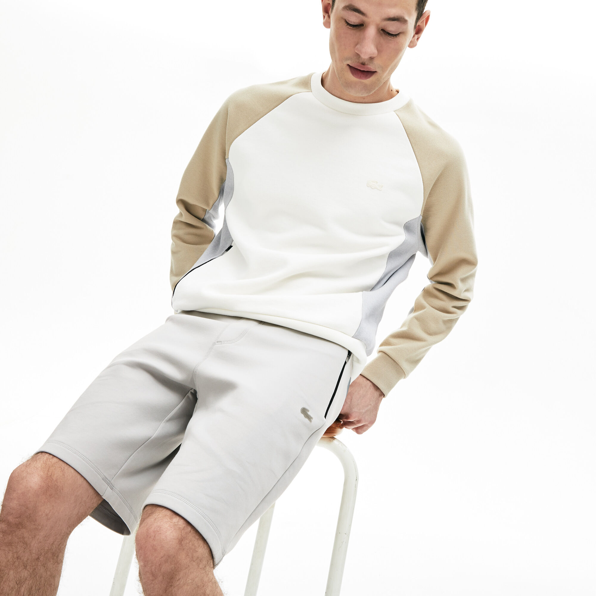 Men's Lacoste Motion Stretch Cotton Bermuda Shorts Men's Lacoste Motion Stretch Cotton Bermuda Shorts