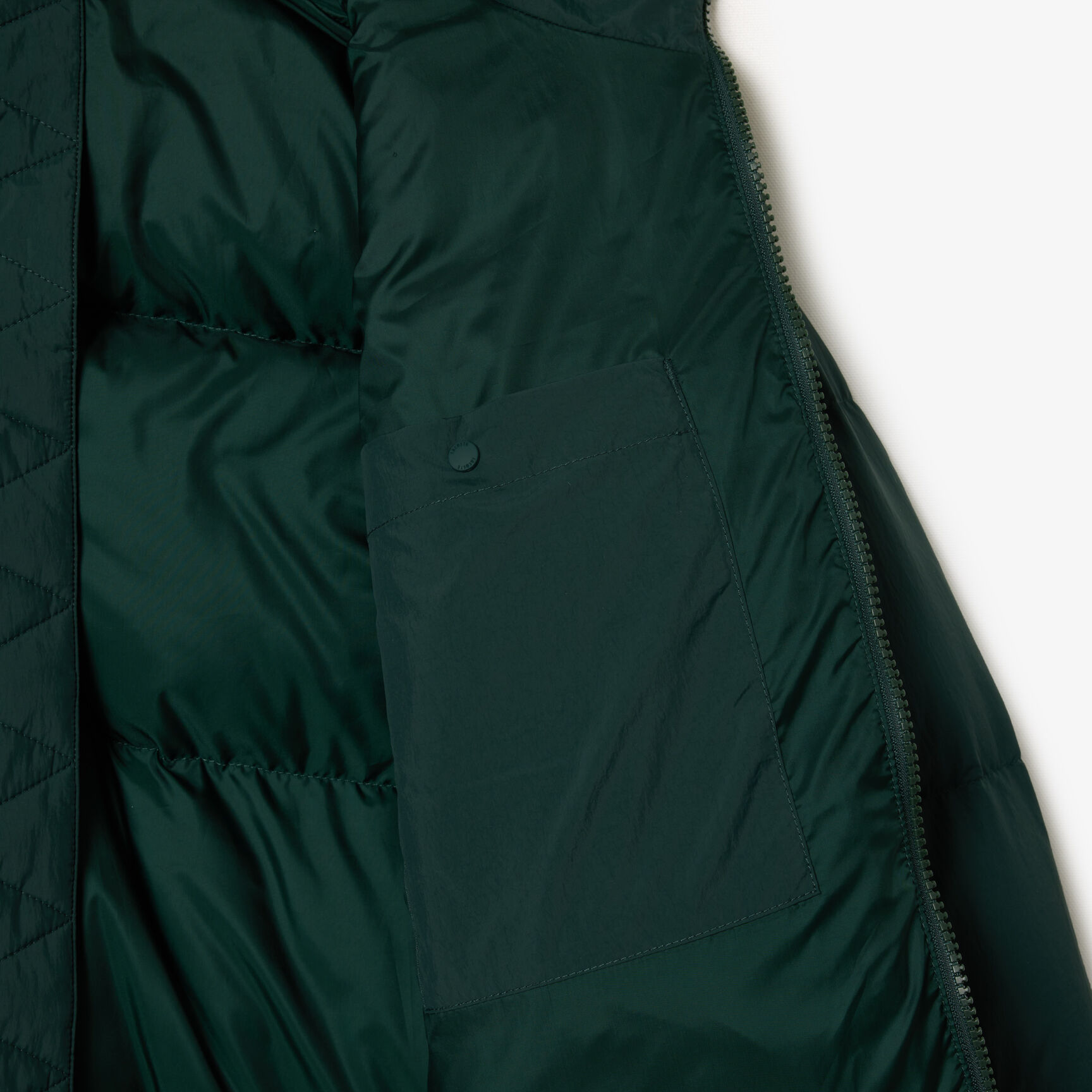 سترة مبطنة بغطاء للرأس بتصميم مريح سترة مبطنة بغطاء للرأس بتصميم مريح