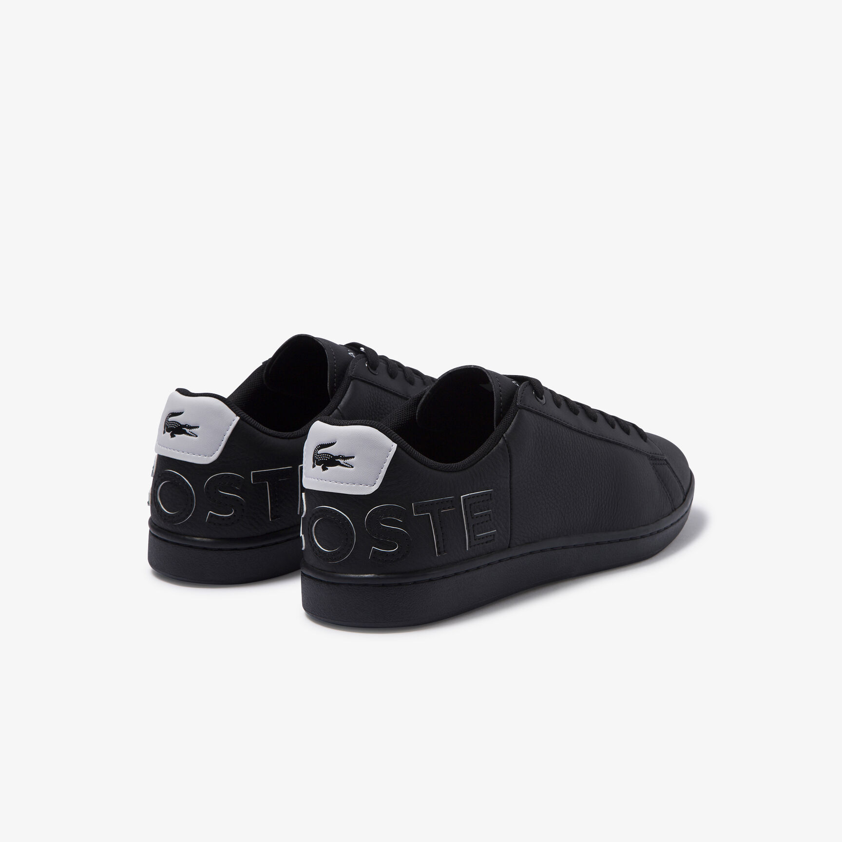 حذاء رياضي من الجلد بألوان جذابة مجموعة Carnaby Evo للرجال حذاء رياضي من الجلد بألوان جذابة مجموعة Carnaby Evo للرجال