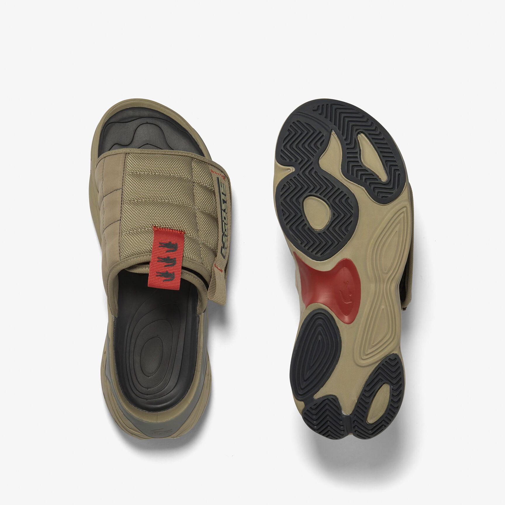 حذاء مفتوح لاكوست ايس سلايد من خامات صناعية للرجال حذاء مفتوح لاكوست ايس سلايد من خامات صناعية للرجال