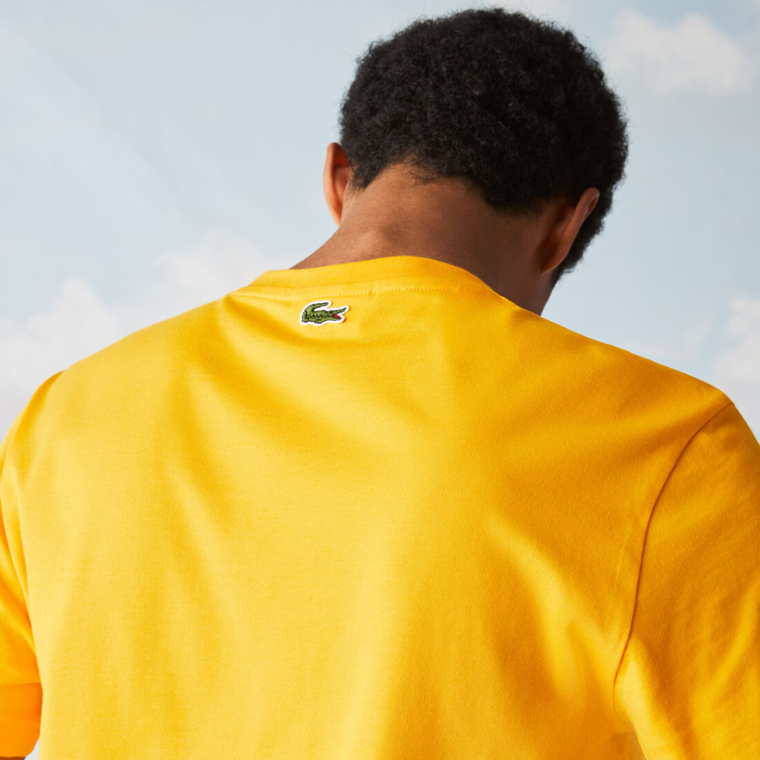 تي شيرت مسامي للرجال مع شارة حساسة للحرارة مجموعة Polaroid تي شيرت مسامي للرجال مع شارة حساسة للحرارة مجموعة Polaroid