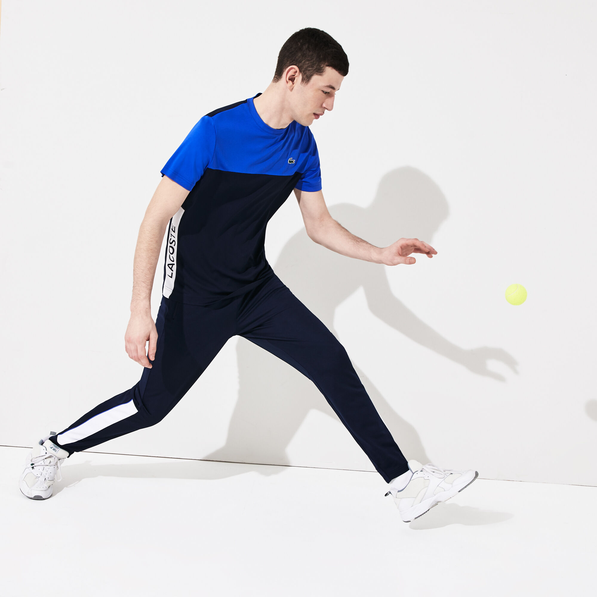 سروال من البيكية المقاوم للتمزق من مجموعةLacoste SPORT للرجال سروال من البيكية المقاوم للتمزق من مجموعةLacoste SPORT للرجال