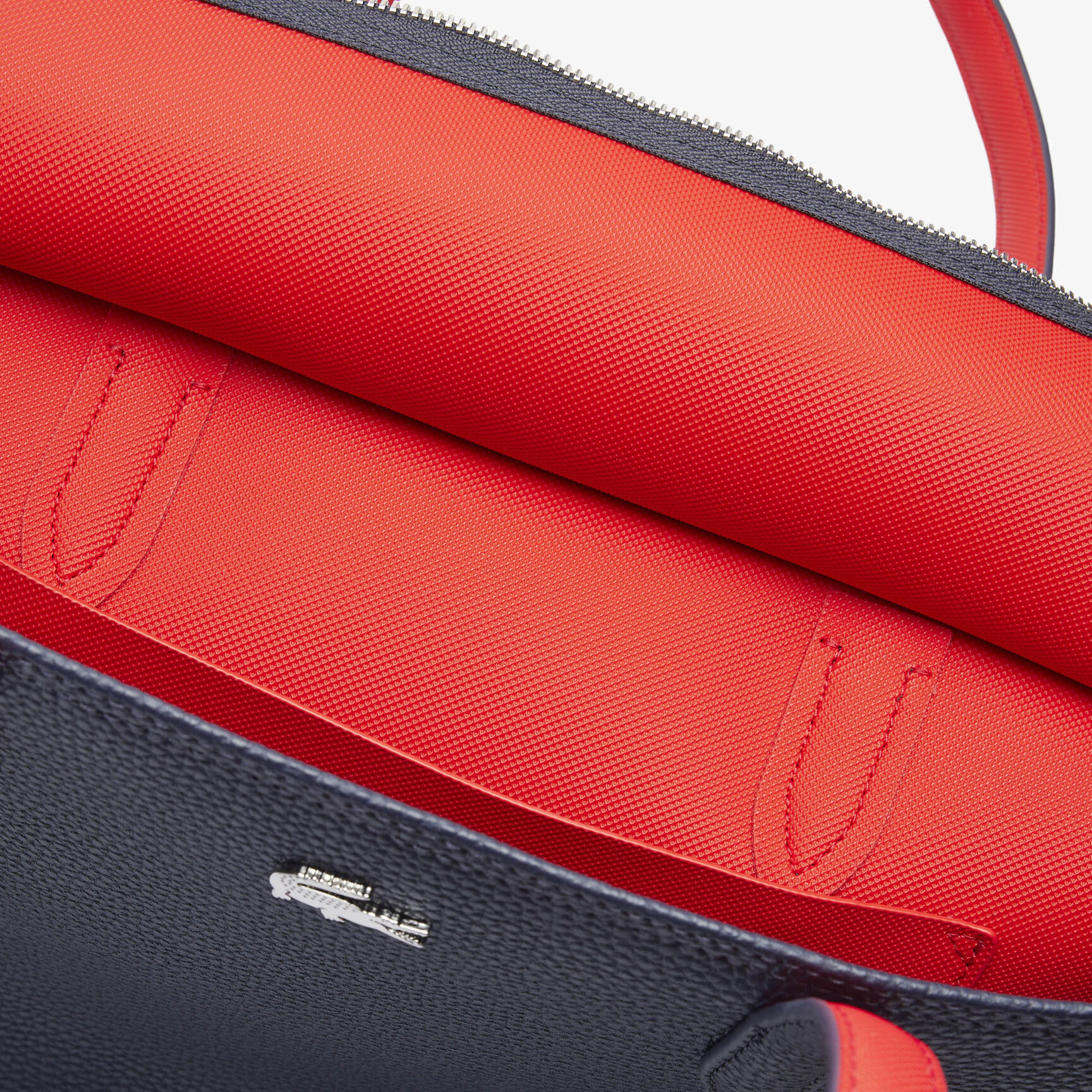 حقيبة آنا بسحاب