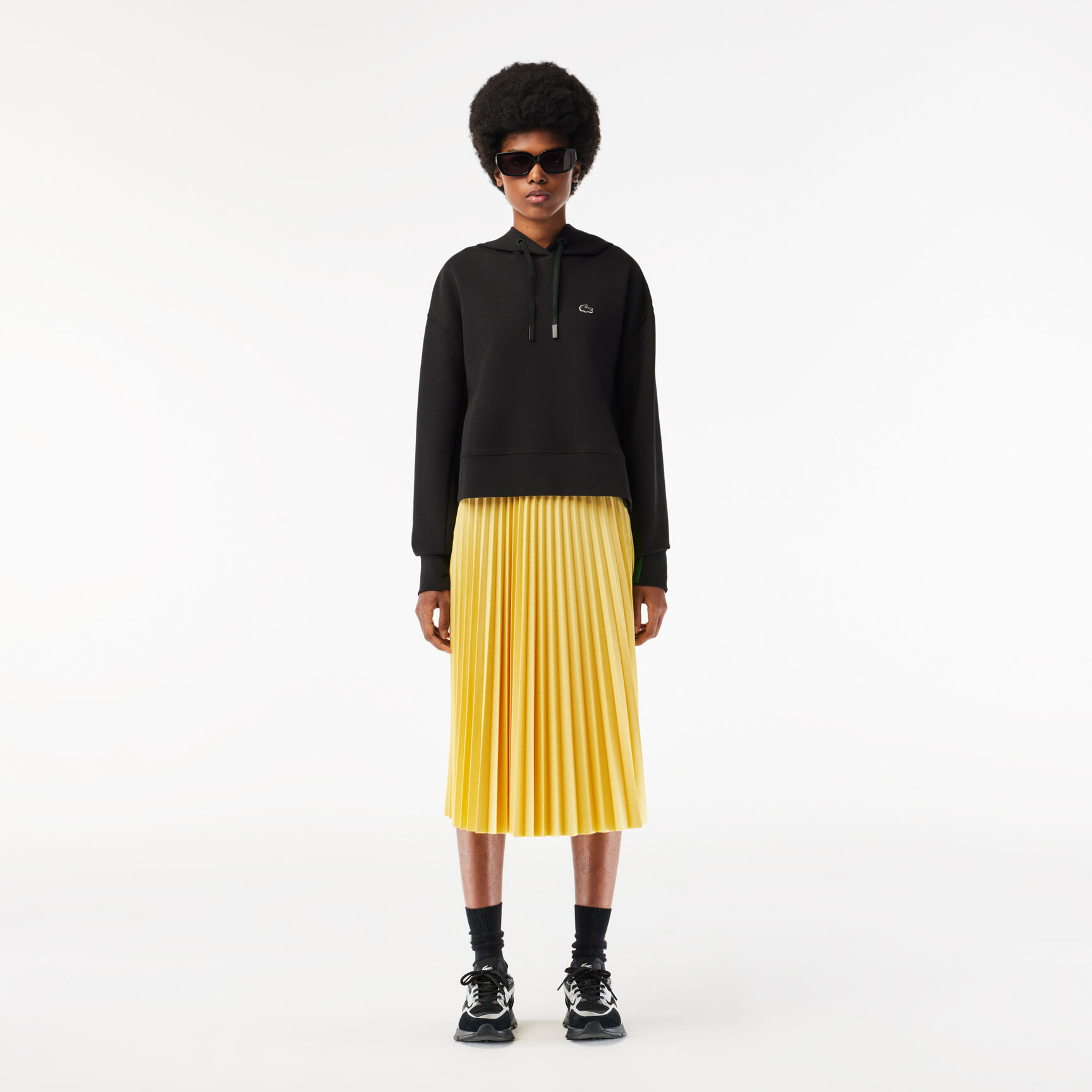 تنورة نسائية بطيات بخصر مطاطي تنورة نسائية بطيات بخصر مطاطي