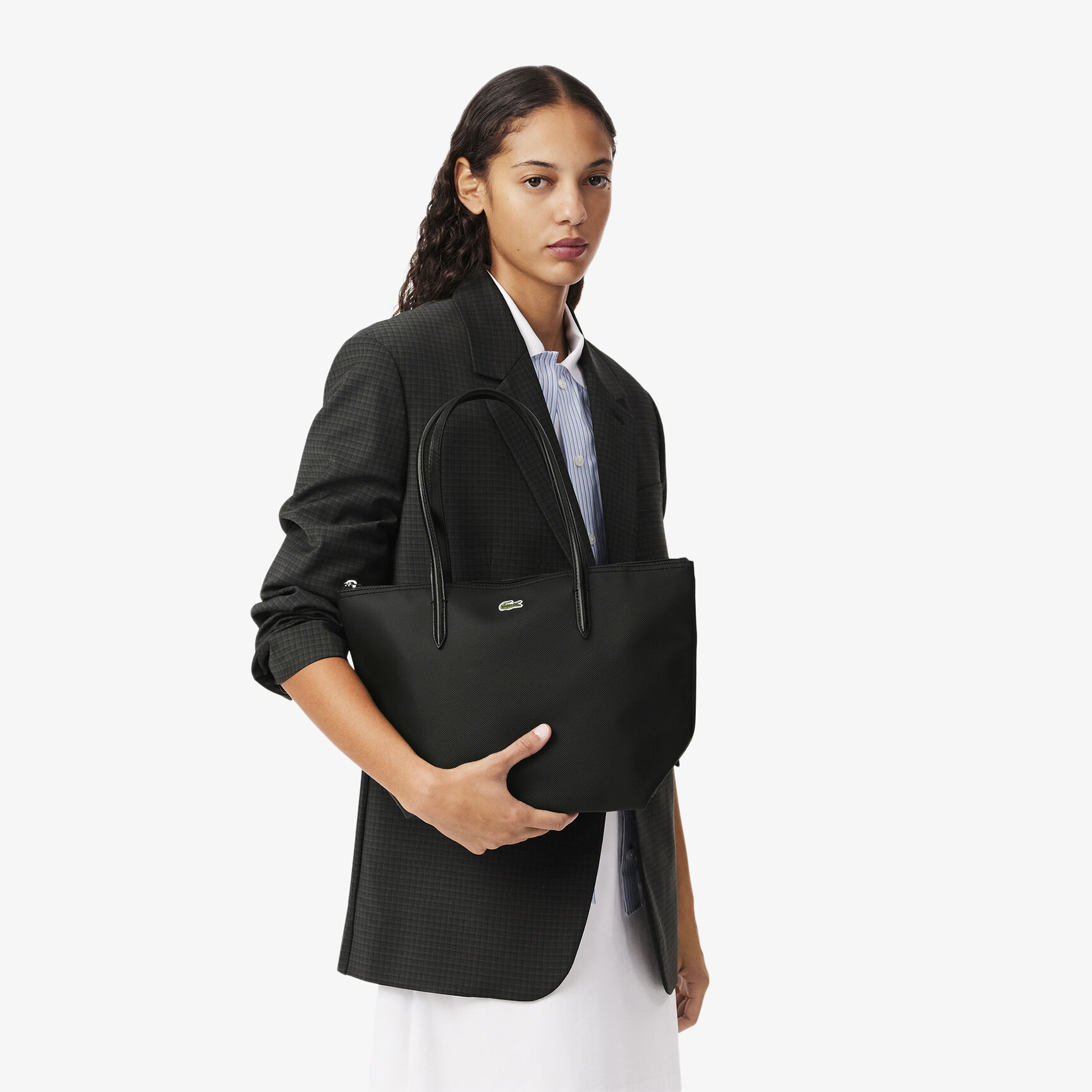 حقيبة كونسيبت صغيرة L.12.12 حقيبة كونسيبت صغيرة L.12.12