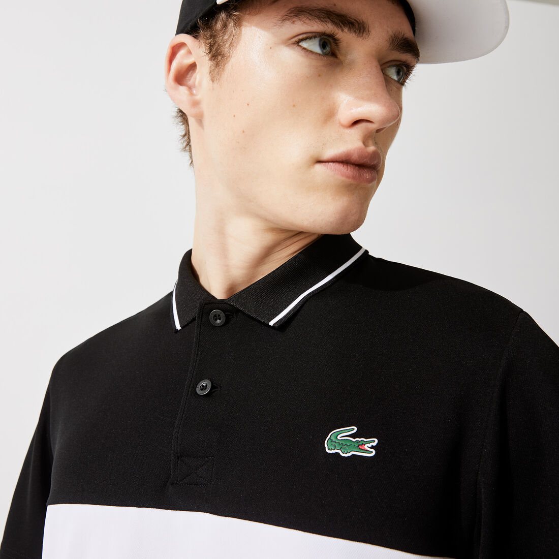 قميص بولو مقاوم مسامي للرجال مع كتل لونية مجموعة Lacoste SPORT قميص بولو مقاوم مسامي للرجال مع كتل لونية مجموعة Lacoste SPORT