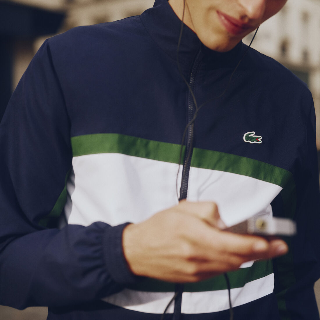 طقم رياضي مطبوع طقم رياضي مطبوع