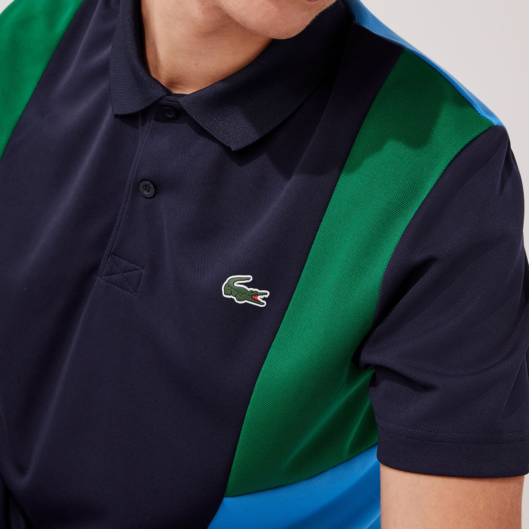 Men's Lacoste SPORT Graphic Breathable And Resistant Piqué Polo Shirt Men's Lacoste SPORT Graphic Breathable And Resistant Piqué Polo Shirt