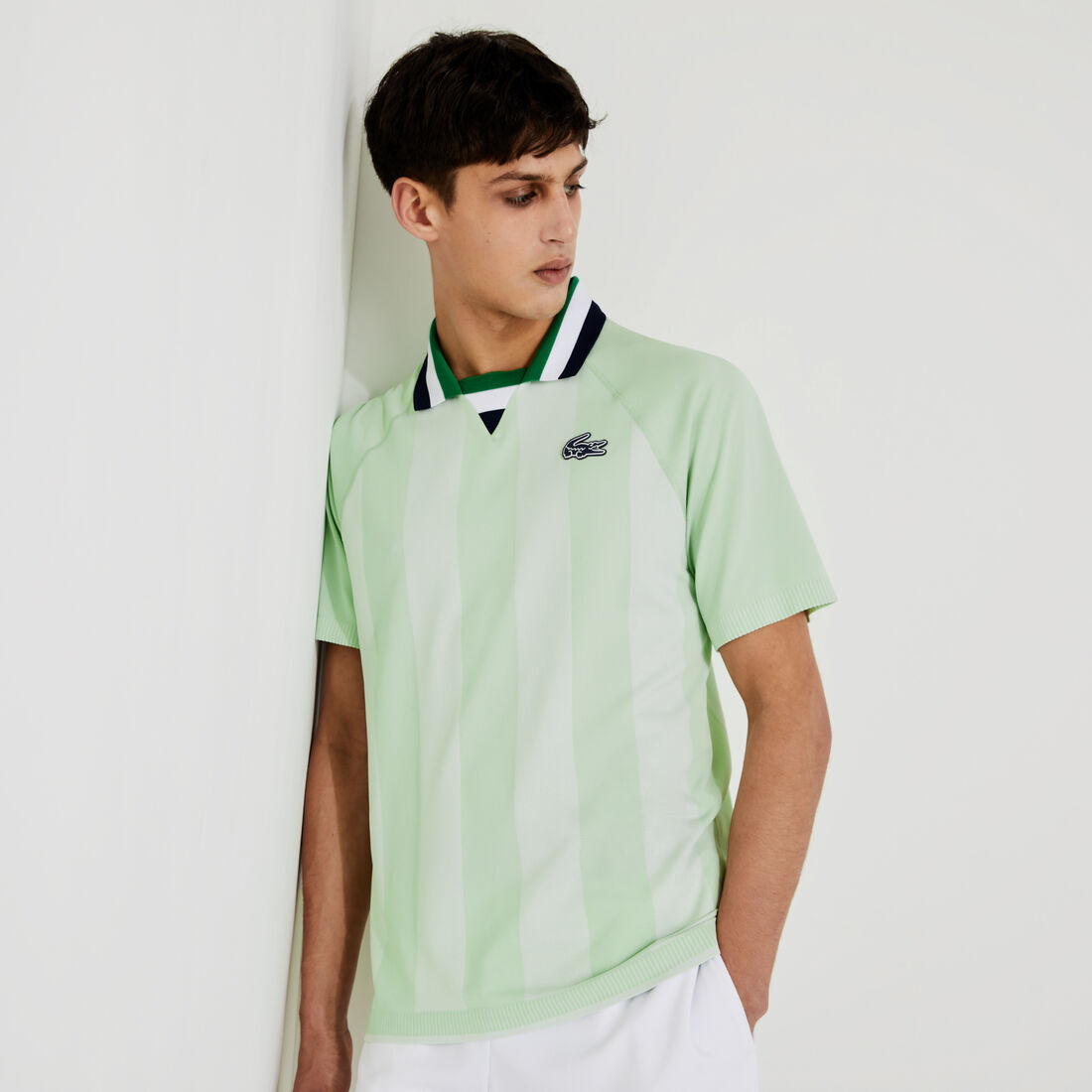 Men's Lacoste SPORT Seamless Open Collar Jacquard Polo Shirt Men's Lacoste SPORT Seamless Open Collar Jacquard Polo Shirt