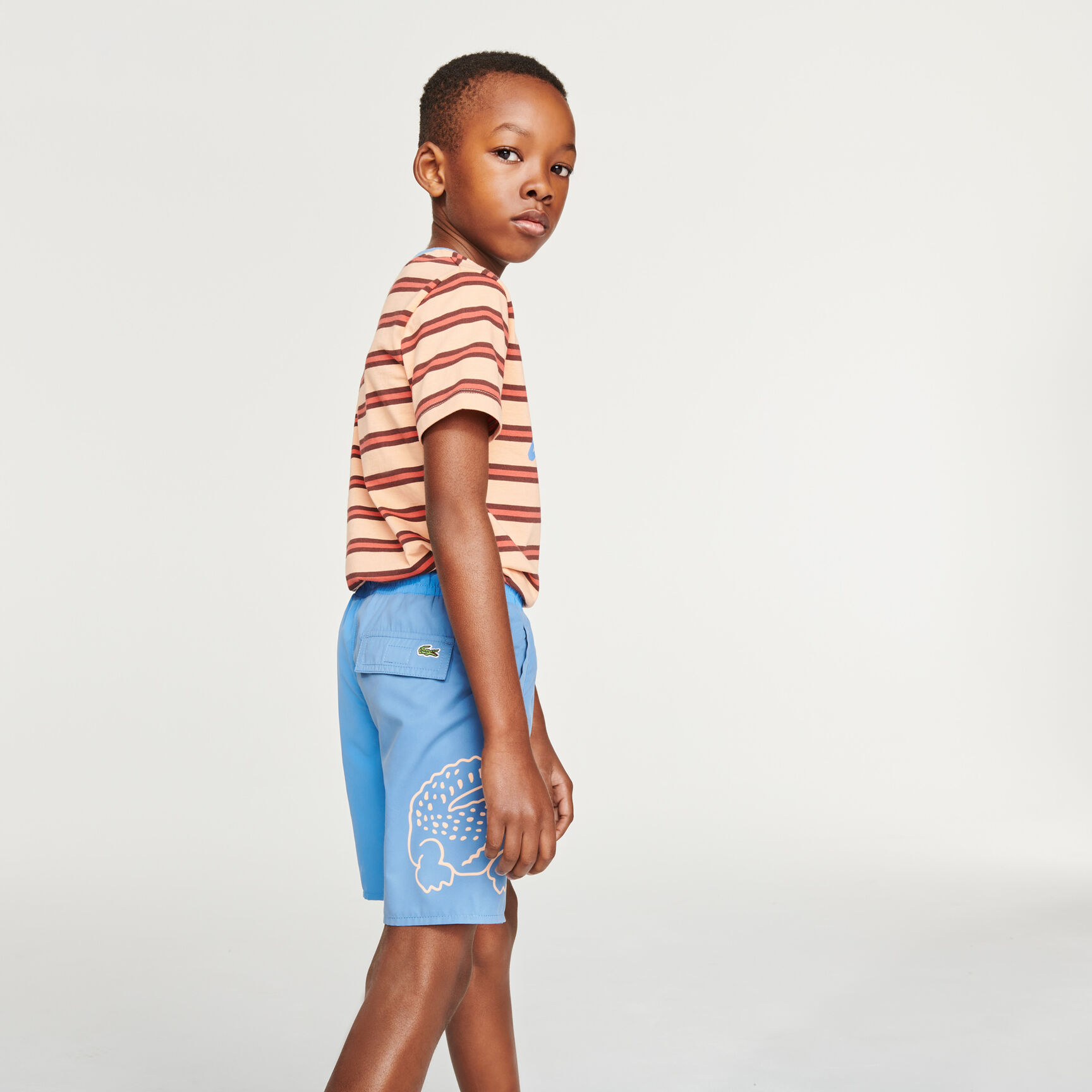 شورت سباحة للأولاد ثنائي اللون وطباعة التمساح