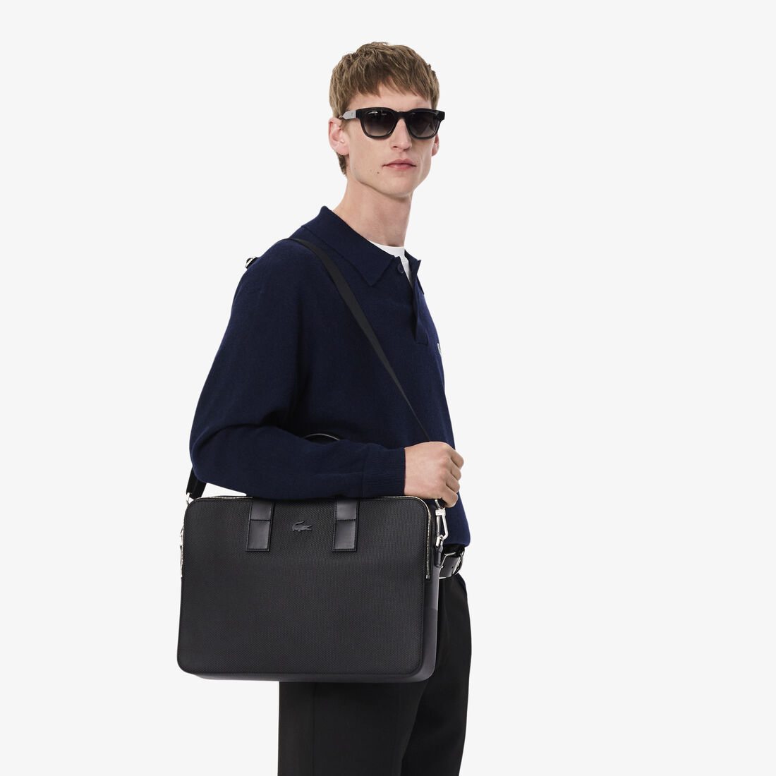 حقيبة لابتوب جلدية حقيبة لابتوب جلدية